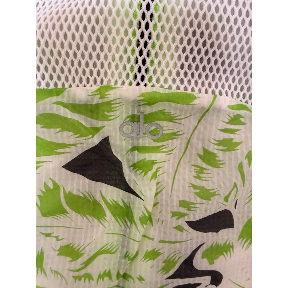 Alo Yoga Windbreaker Jacket Green Palm Leaf Tropical Mesh Activewear Womens